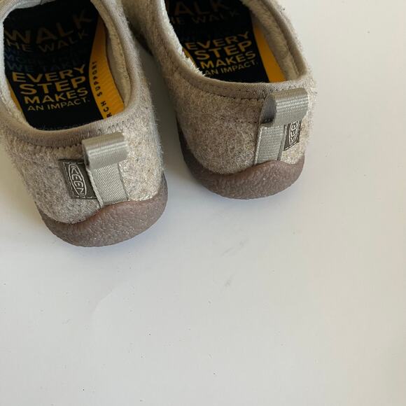 KEEN 'Howser' Women's 9.5 Slip On Comfort Shoe Beige Felted Wool Uppers - Picture 5 of 8